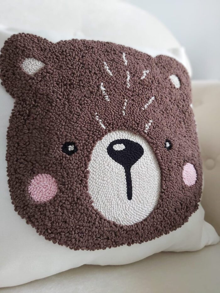 Poszewka handmade "Bear cub"