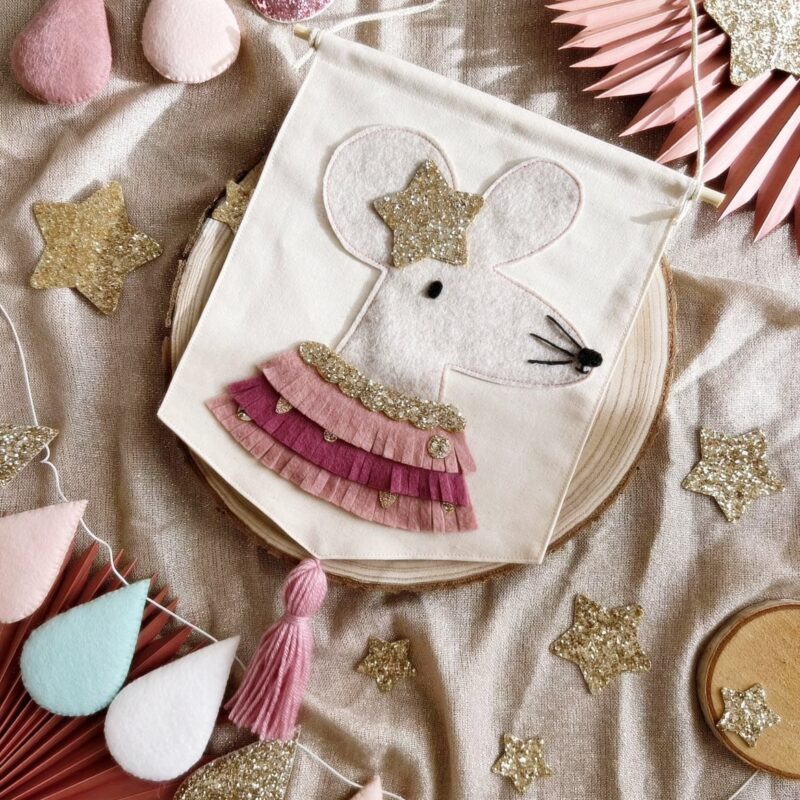 Proporczyk Myszka Rose Proporczyk Myszka Rose