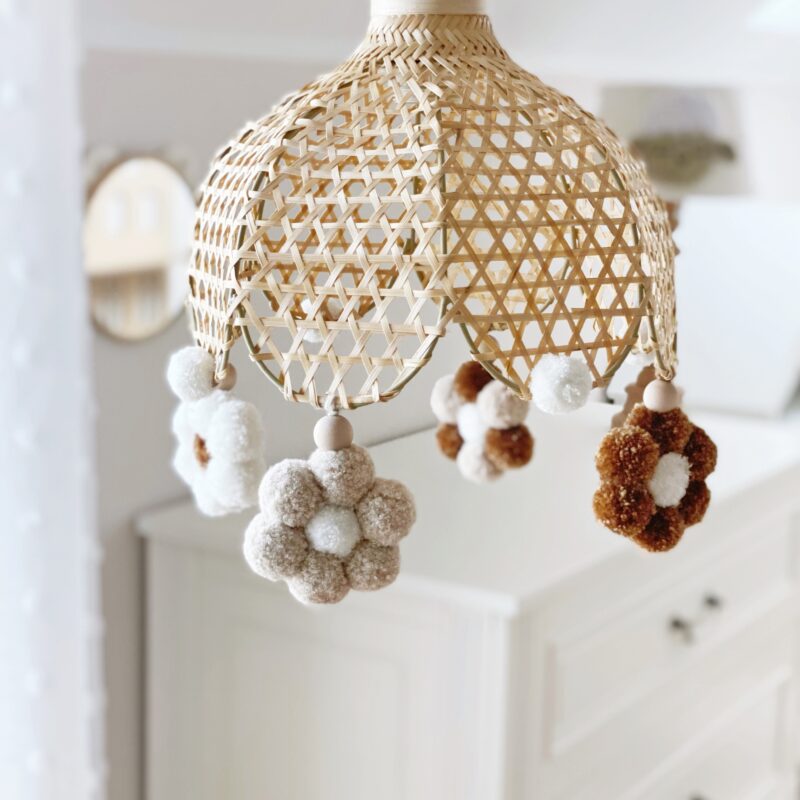 Lampa wisząca bambusowa Pompon Flower Lampa wisząca bambusowa Pompon Flower
